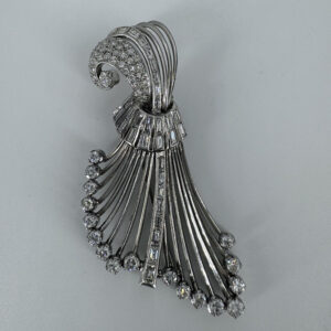 Brooch 6